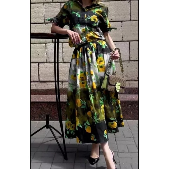 Zara Skirt Womens Medium High Waist Midi Floral ZW Collection Artsy Romantic - Picture 3 of 9